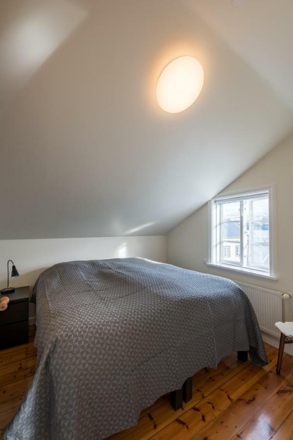 Laekjargata Apartment Akureyri Buitenkant foto