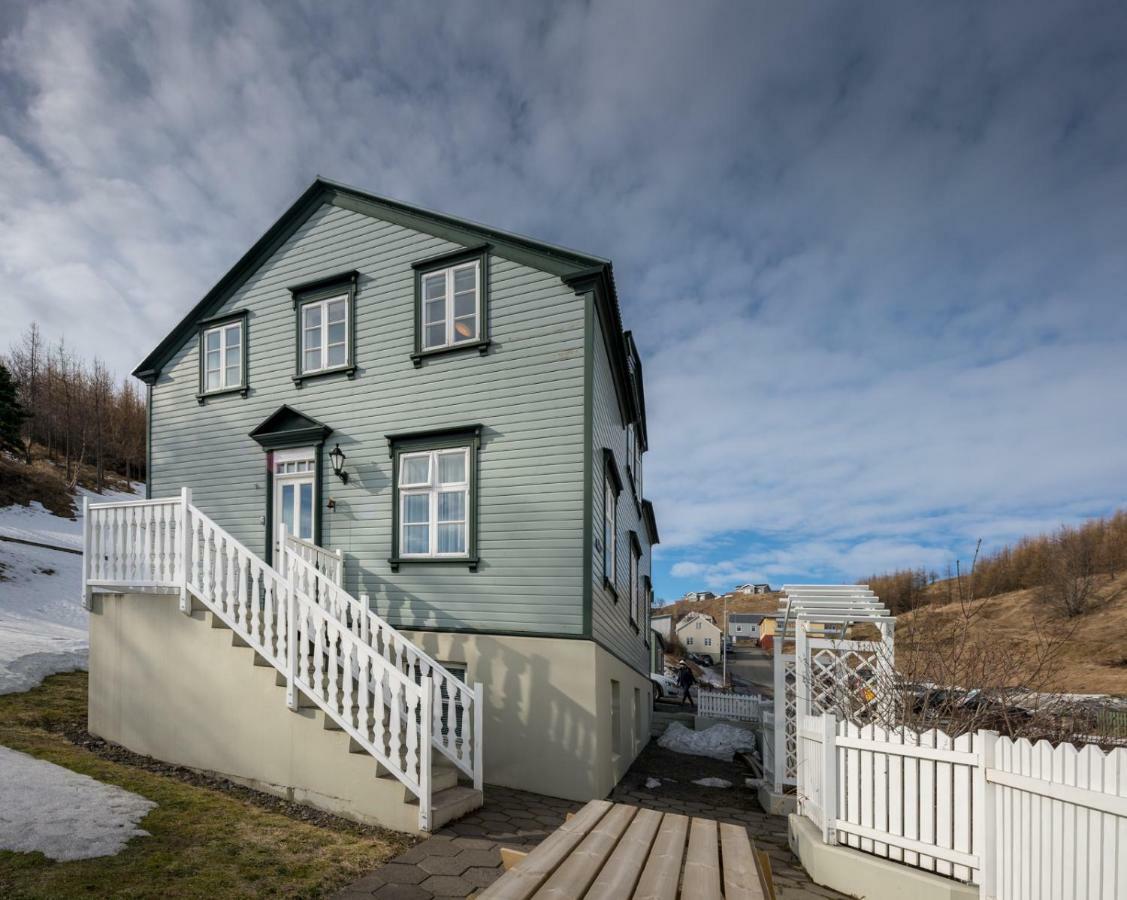 Laekjargata Apartment Akureyri Buitenkant foto